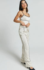 Bobbie Pants - High Waist Contrast Piping Pants in Oyster