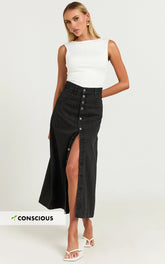 Alisa Midi Skirt - Button Through A Line Denim in Black Wash
