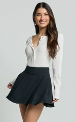 Charla Skort - Pleated Mini Skort in Black