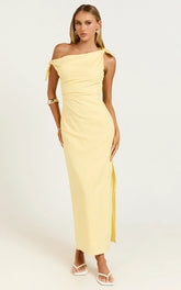 Cincinnati Midi Dress - Off The Shoulder Side Split Column Linen Dress in Lemon