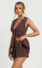 Olivia Shorts - Drawstring Relaxed Linen Shorts in Chocolate