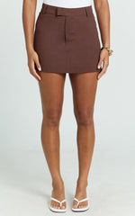 Farrow Mini Skirt - Tailored Linen Skirt in Chocolate