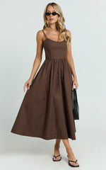 Braelyn Midi Dress - Scoop Neck Flare Dress in Chocolate