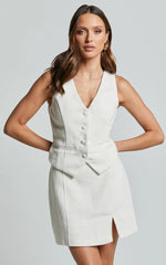 Iggy Mini Skirt - High Waist Split Boucle Skirt in Cream