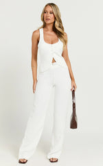 Romeo Pants - Straight Leg Mid Waist Tailored Pants in White