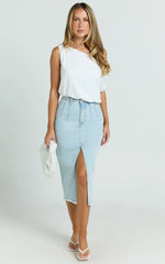 Janeve Midi Skirt - Front Split Denim Skirt in MID WASH